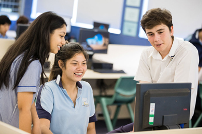 Year 12 students applying for uni Year 12 students applying for uni